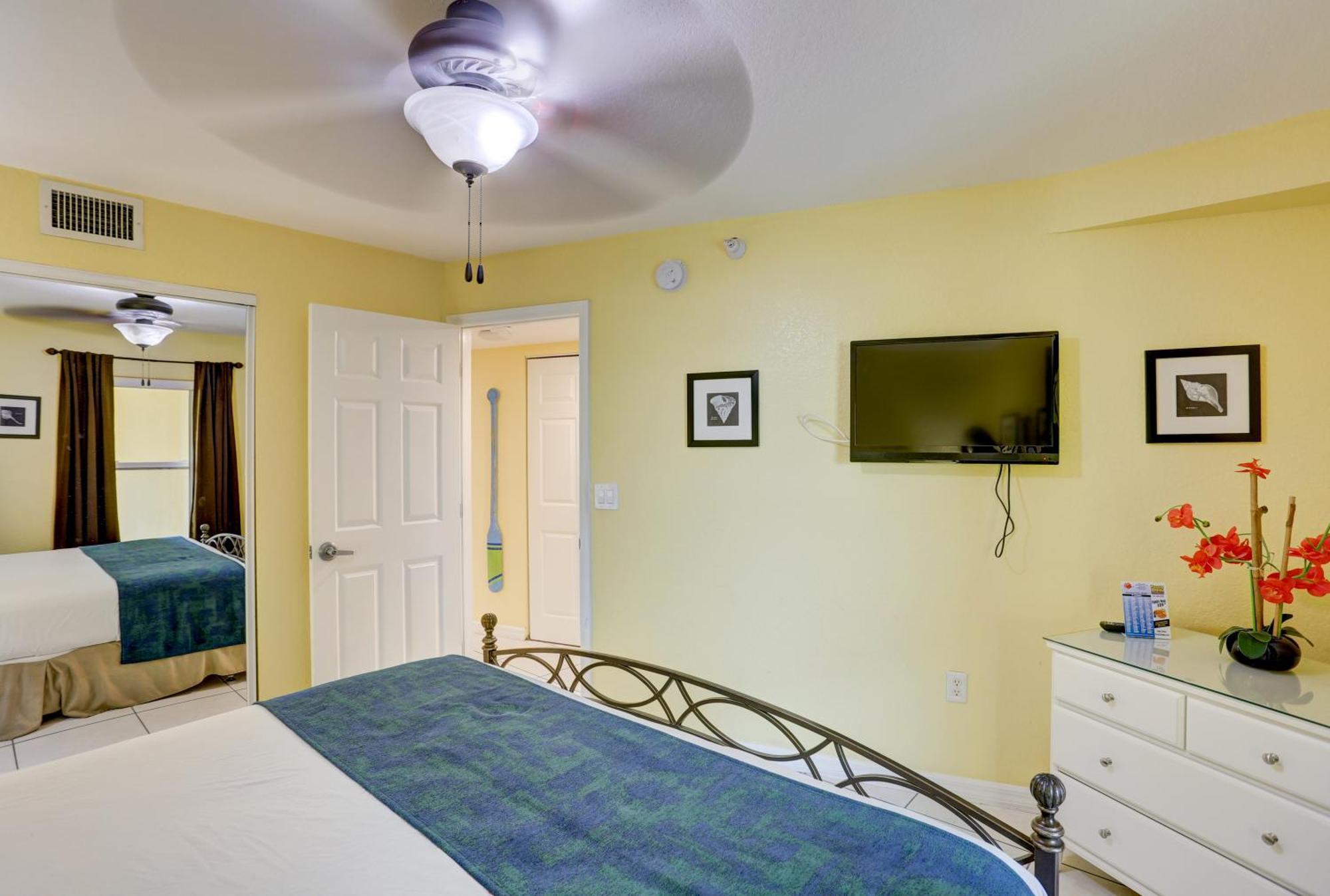 South Beach Condo Hotel By Travel Resort Services, Inc. St. Pete Beach Ngoại thất bức ảnh