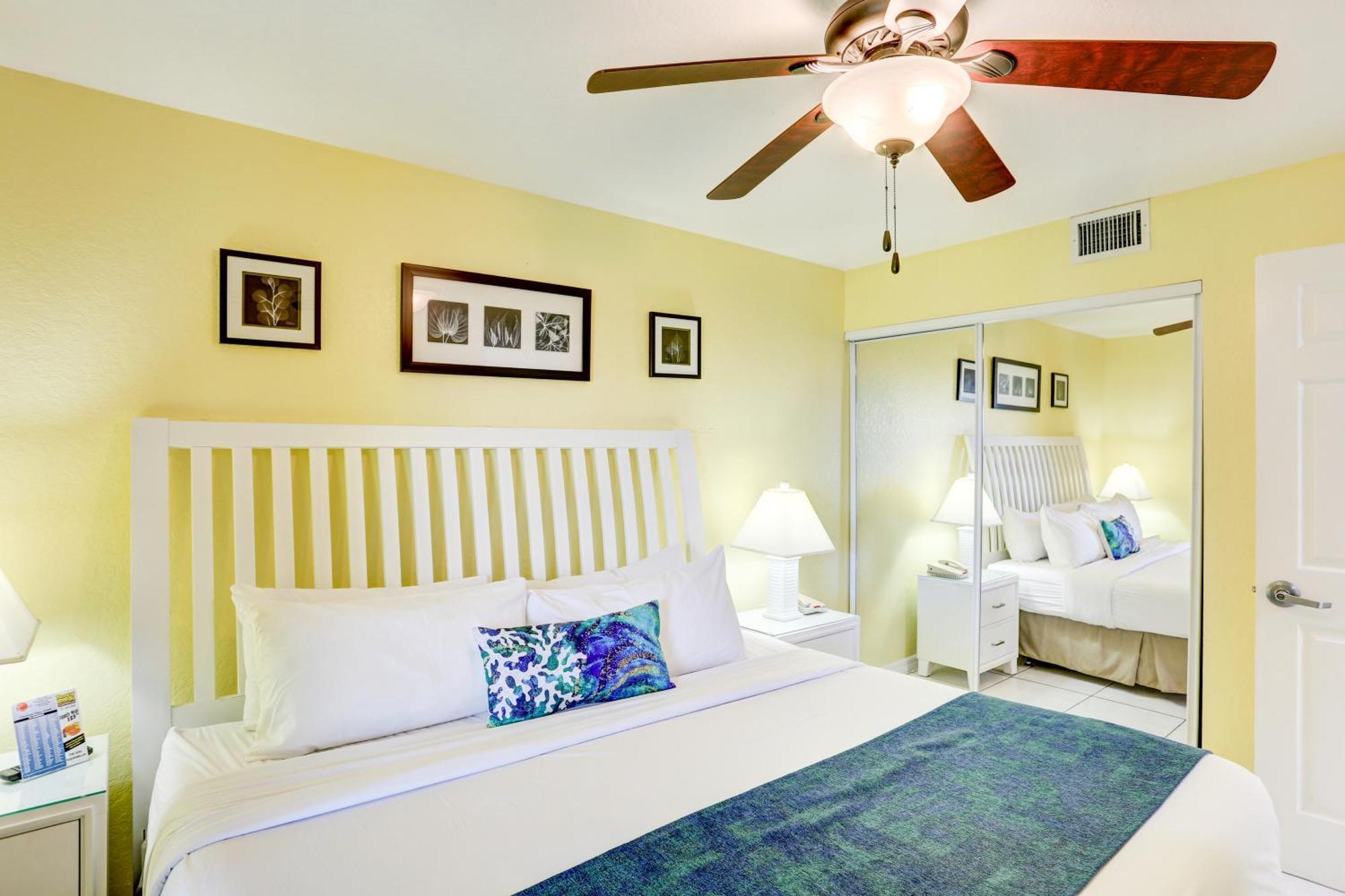 South Beach Condo Hotel By Travel Resort Services, Inc. St. Pete Beach Ngoại thất bức ảnh