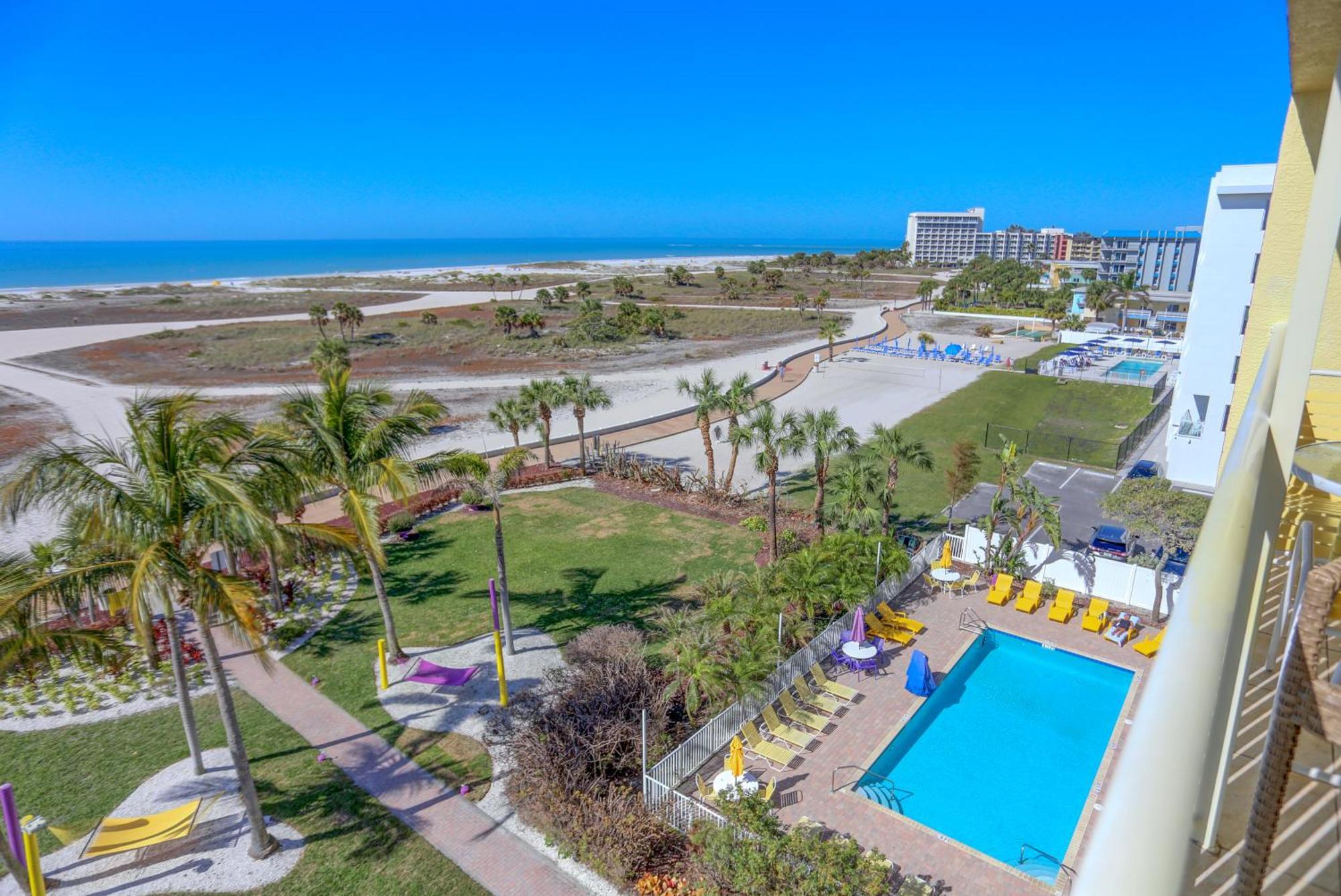 South Beach Condo Hotel By Travel Resort Services, Inc. St. Pete Beach Ngoại thất bức ảnh