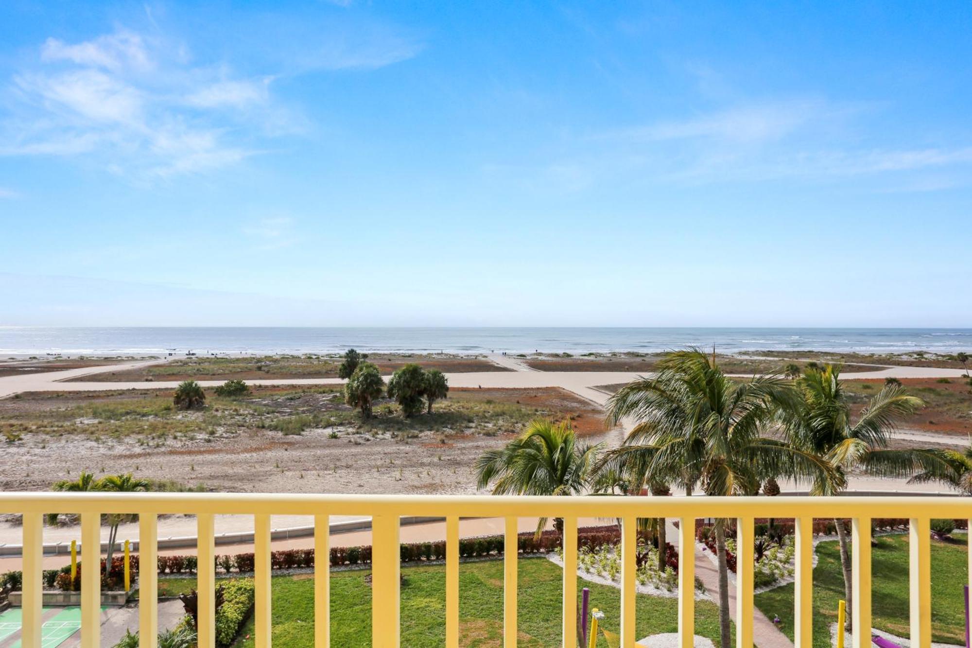 South Beach Condo Hotel By Travel Resort Services, Inc. St. Pete Beach Ngoại thất bức ảnh
