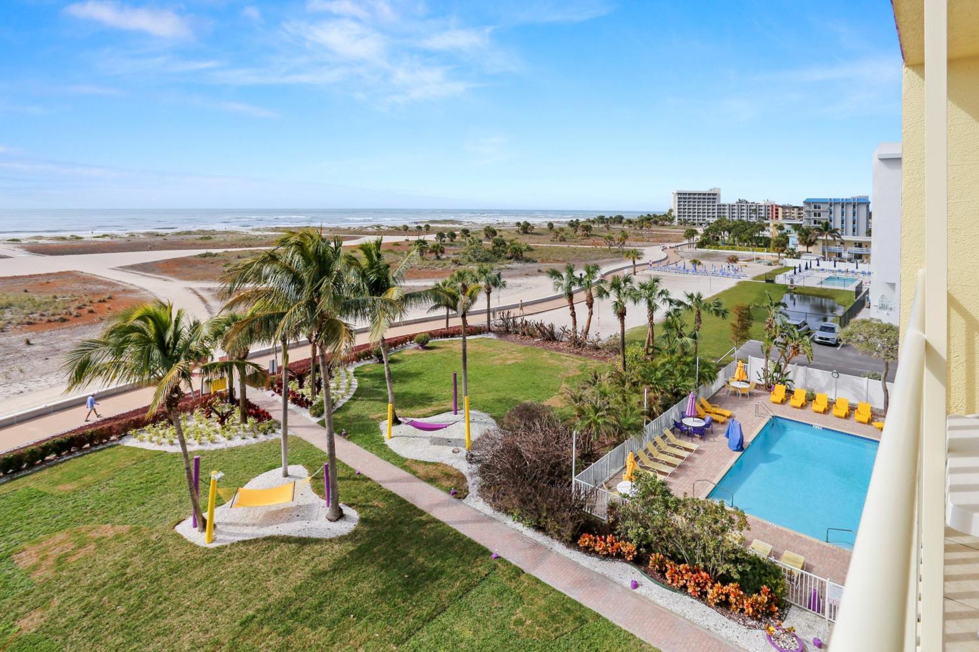 South Beach Condo Hotel By Travel Resort Services, Inc. St. Pete Beach Ngoại thất bức ảnh