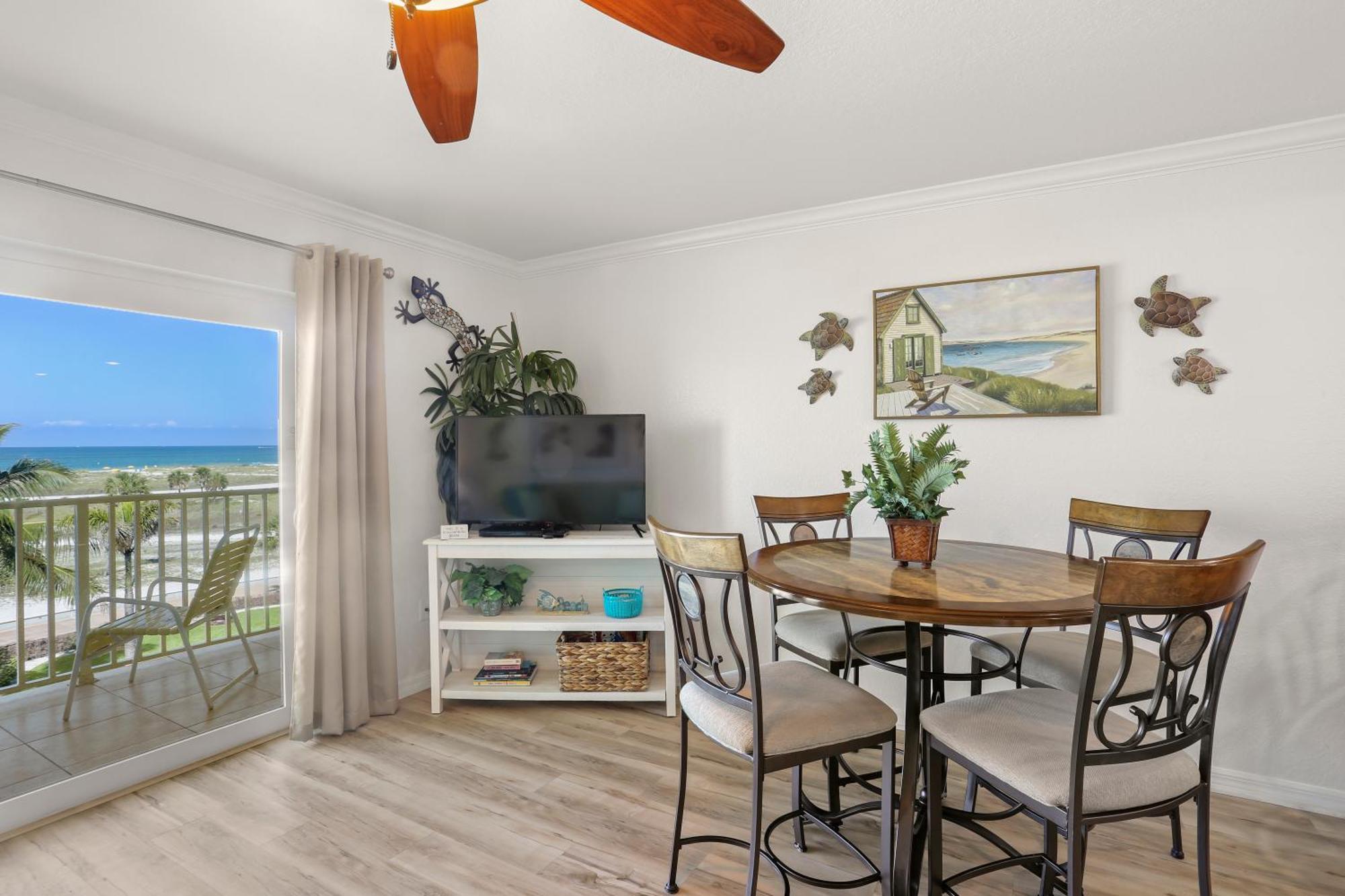 South Beach Condo Hotel By Travel Resort Services, Inc. St. Pete Beach Ngoại thất bức ảnh