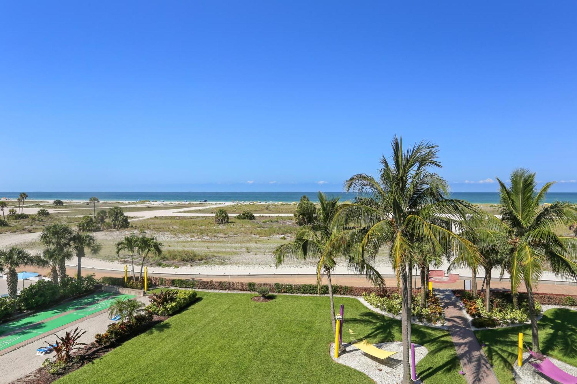 South Beach Condo Hotel By Travel Resort Services, Inc. St. Pete Beach Ngoại thất bức ảnh